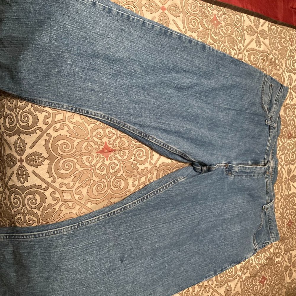 Wrangler Men's Jeans  42X32